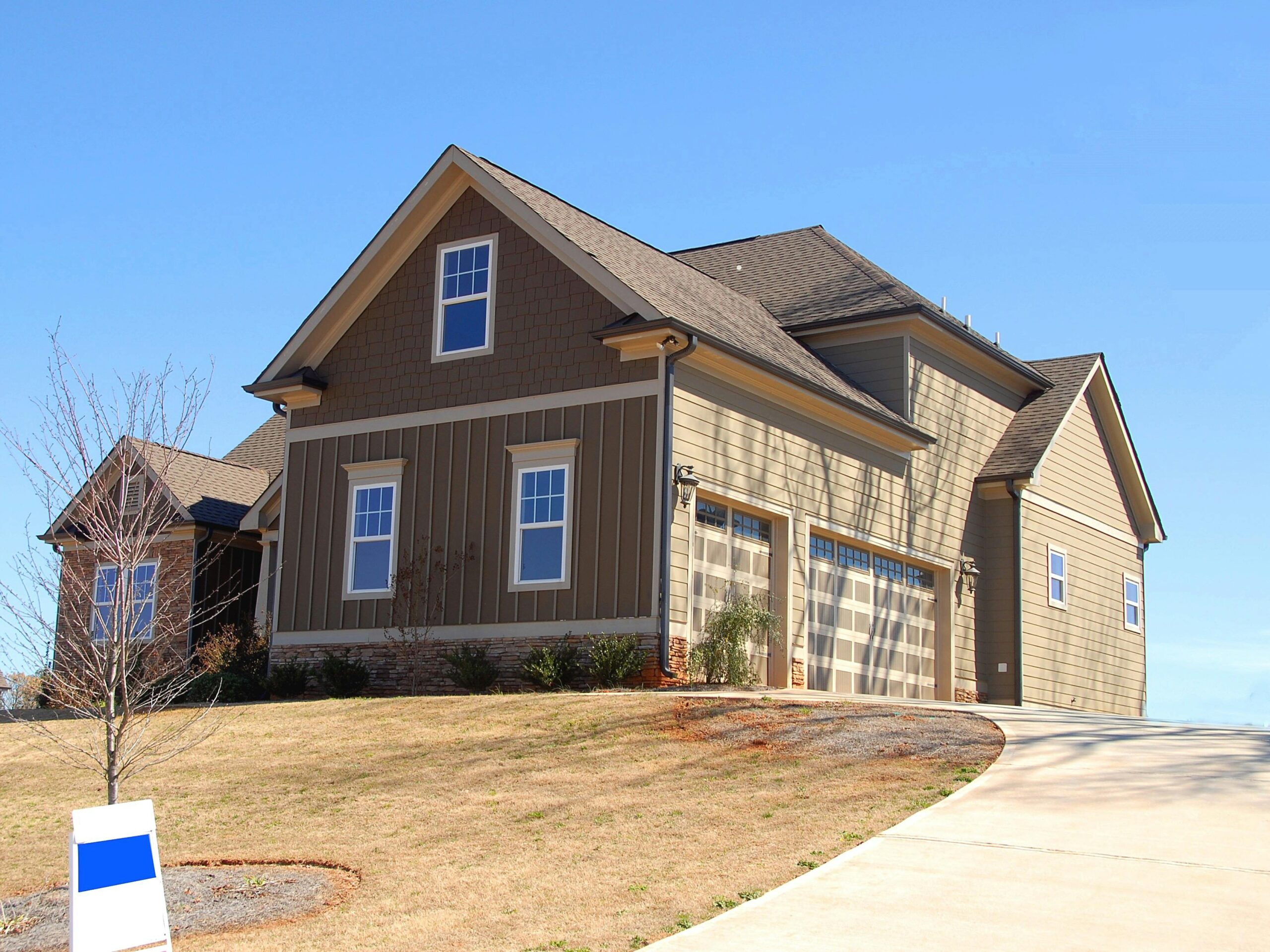 a house with a driveway and a driveway